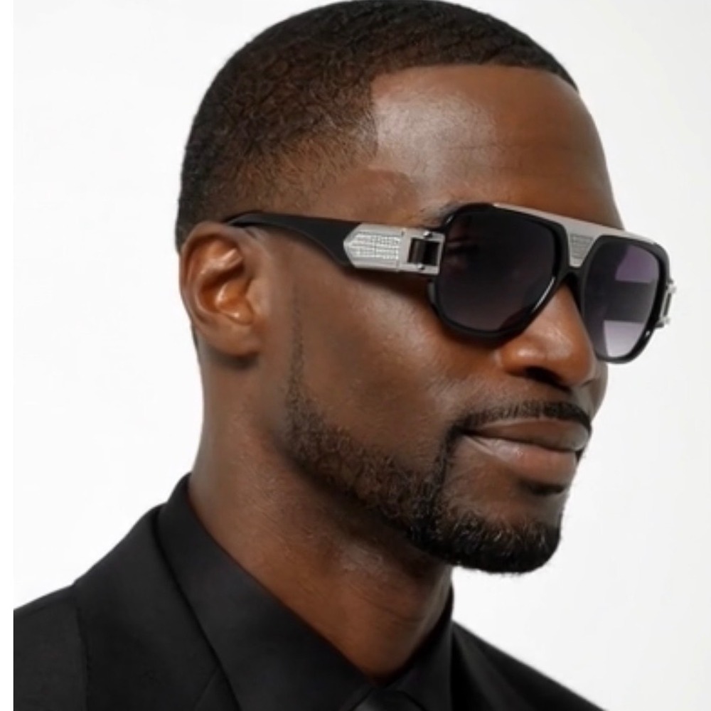 Mens Sunglasses bold modern classic silhouette Gold bar striking silver-tone New